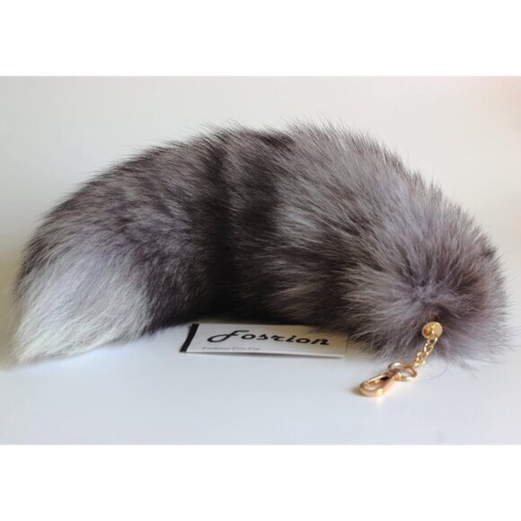 ⚡ Fluffy Sunny Fox Tail Fur Cosplay Handbag Accessories Key Chain Ring Hook - Picture 7 of 7